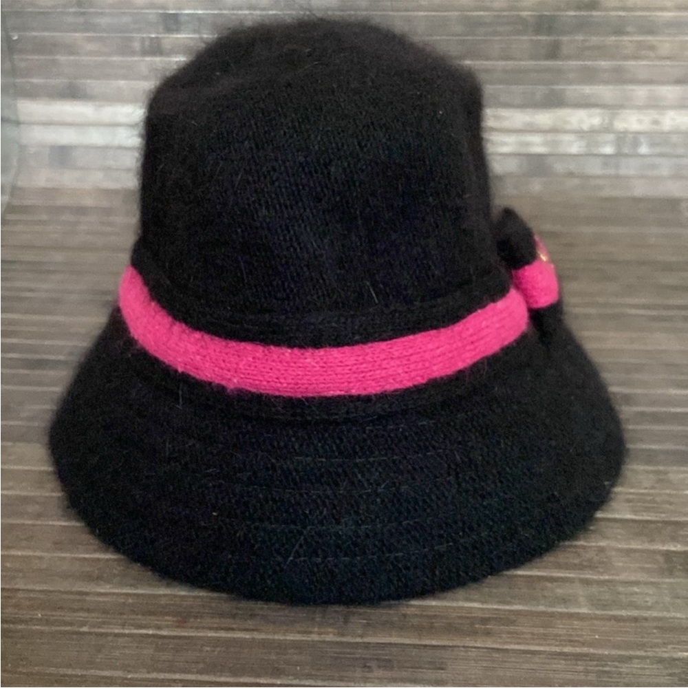 Betsey Johnson Wool Blend Cloche Hat With Bow - Picture 4 of 5